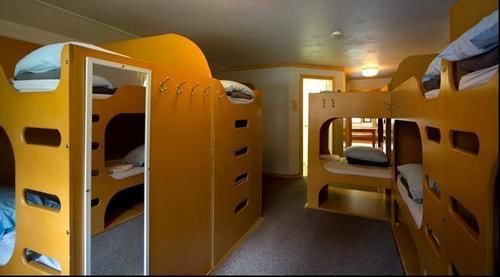 Hi Castle Mountain - Hostel Bagian luar foto